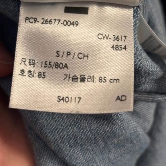 Levi’s Boyfriend Denim Button Up Collared Long Sleeve Top size Small - Picture 7 of 10